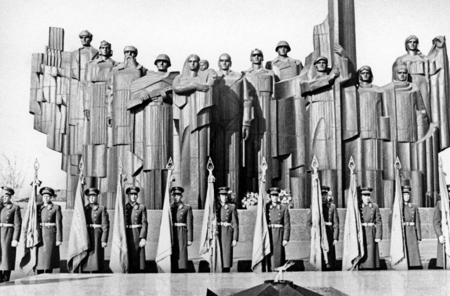 День освобождения Воронежа от немецко-фашистских захватчиков. Анонс мероприятий МБУК «ЦКС» Воронеж. День освобождения Воронежа от немецко-фашистских захватчиков. Анонс мероприятий МБУК «ЦКС» Воронеж.
