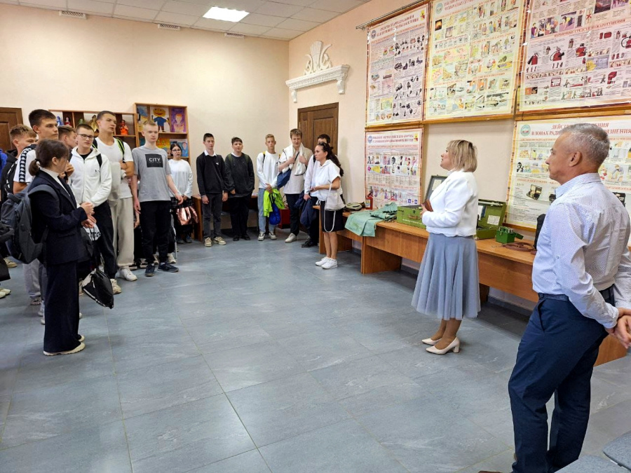 Продолжаем курс теоретико-практических занятий, посвященных основам безопасности. Продолжаем курс теоретико-практических занятий, посвященных основам безопасности.